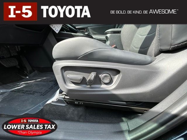 2026 Toyota C-HR SE