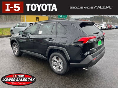2025 Toyota RAV4 XLE