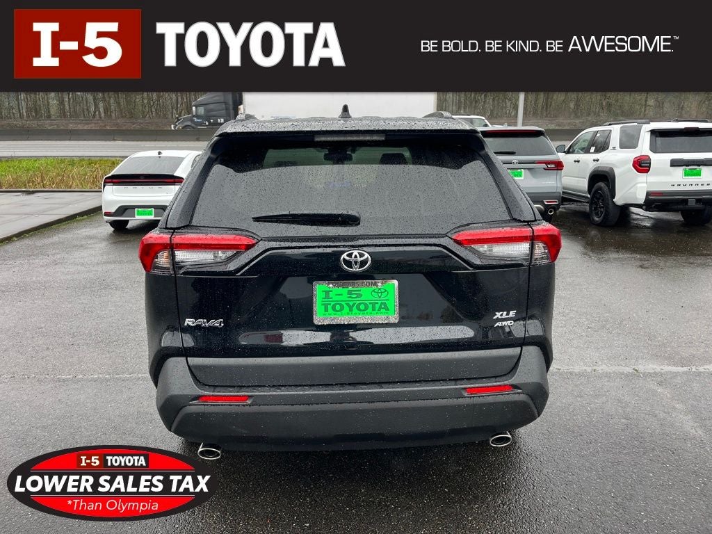 2025 Toyota RAV4 XLE