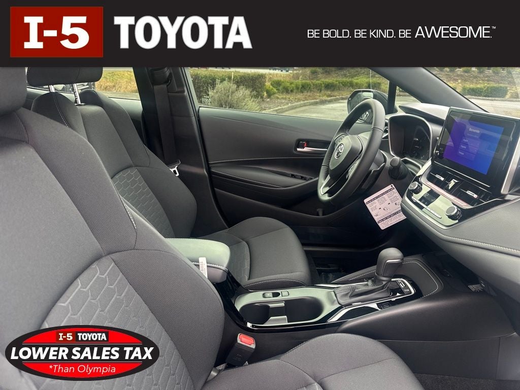 2026 Toyota Corolla Hatchback SE