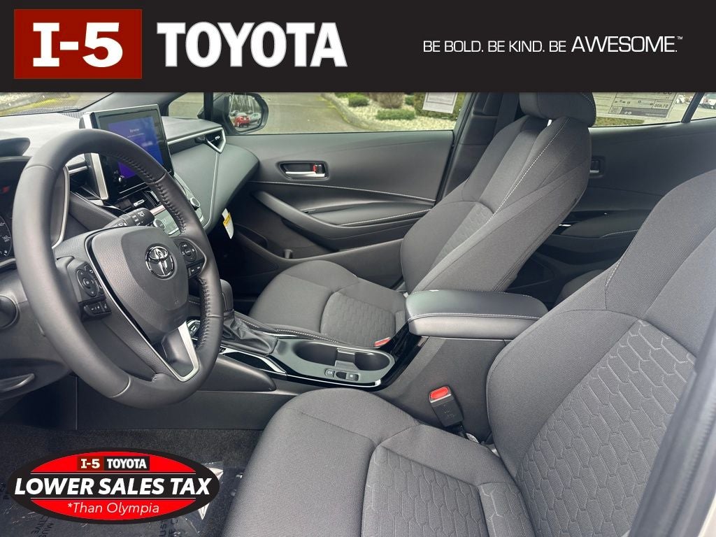 2026 Toyota Corolla Hatchback SE