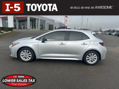 2026 Toyota Corolla Hatchback SE