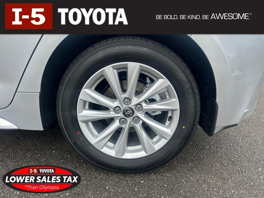 2026 Toyota Corolla Hatchback SE