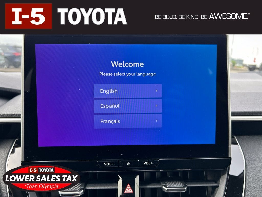 2027 Toyota Corolla Hatchback SE