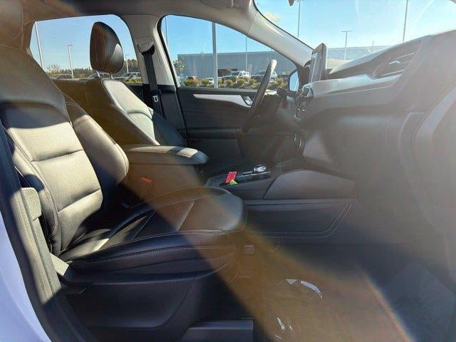2022 Ford Escape Hybrid SEL
