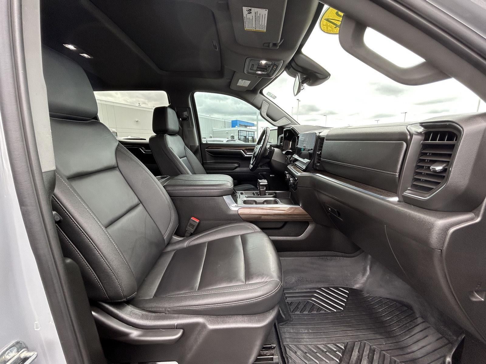 2024 Chevrolet Silverado 1500 RST
