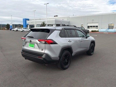 2020 Toyota RAV4 LE