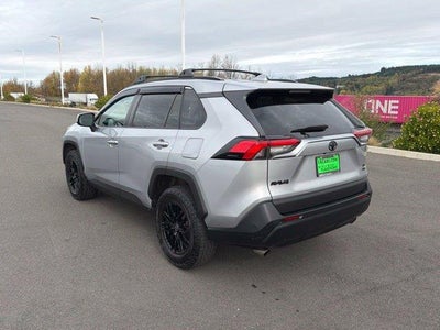 2020 Toyota RAV4 LE